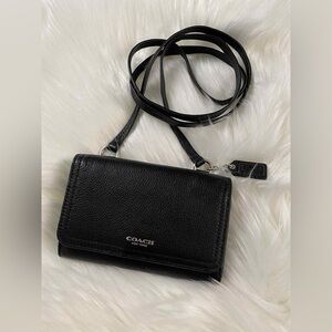 NWT- Vintage AVERY Coach Black Leather Crossbody Bag